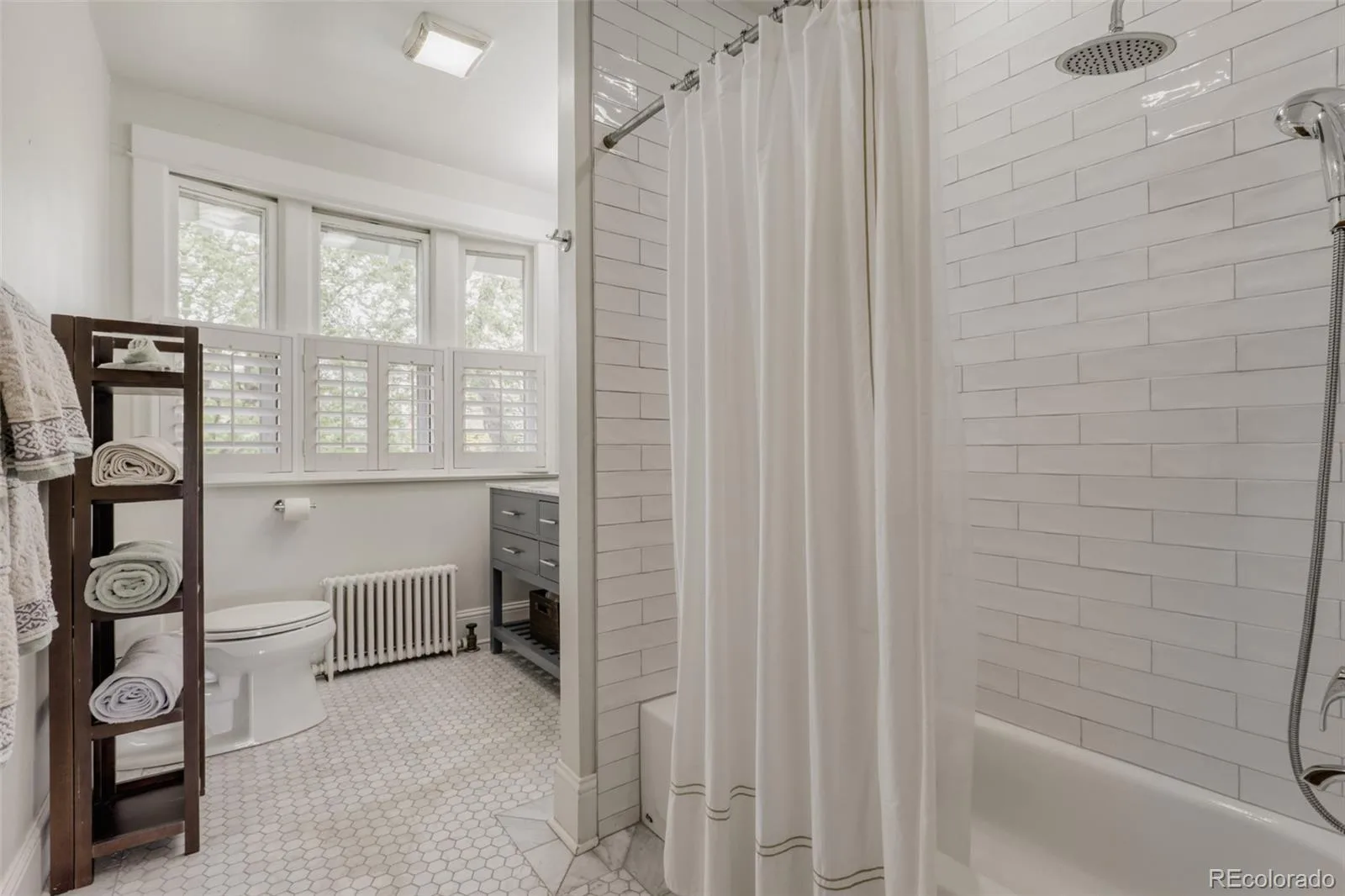2365 Albion Street Denver CO 80207 | MLS #REC4699690 08052026165745 1600 16