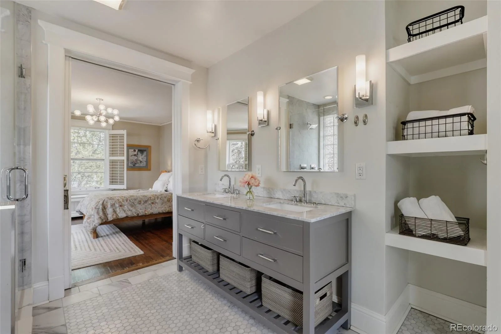 2365 Albion Street Denver CO 80207 | MLS #REC4699690 08052026165745 1600 22