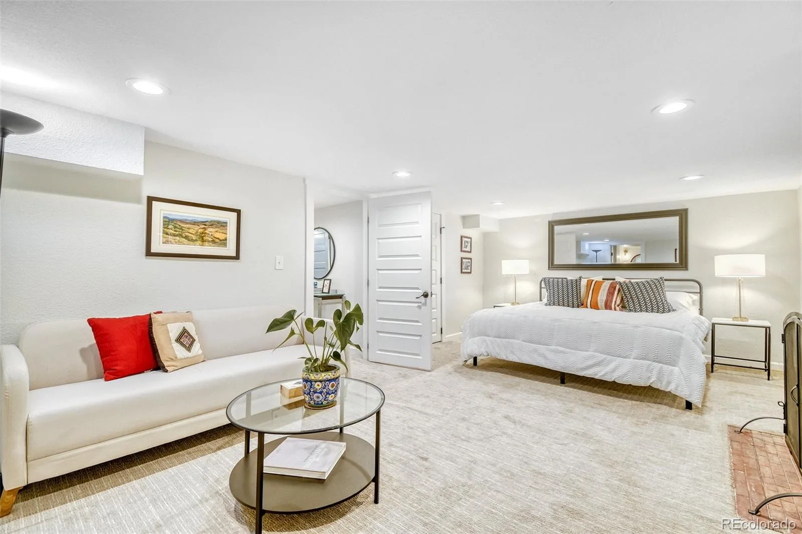 2365 Albion Street Denver CO 80207 | MLS #REC4699690 08052026165745 1600 26