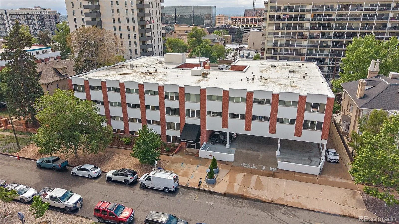 855 Pennsylvania Street #305 Denver CO 80203 MLS #REC4700874 06012026225941 1600 31