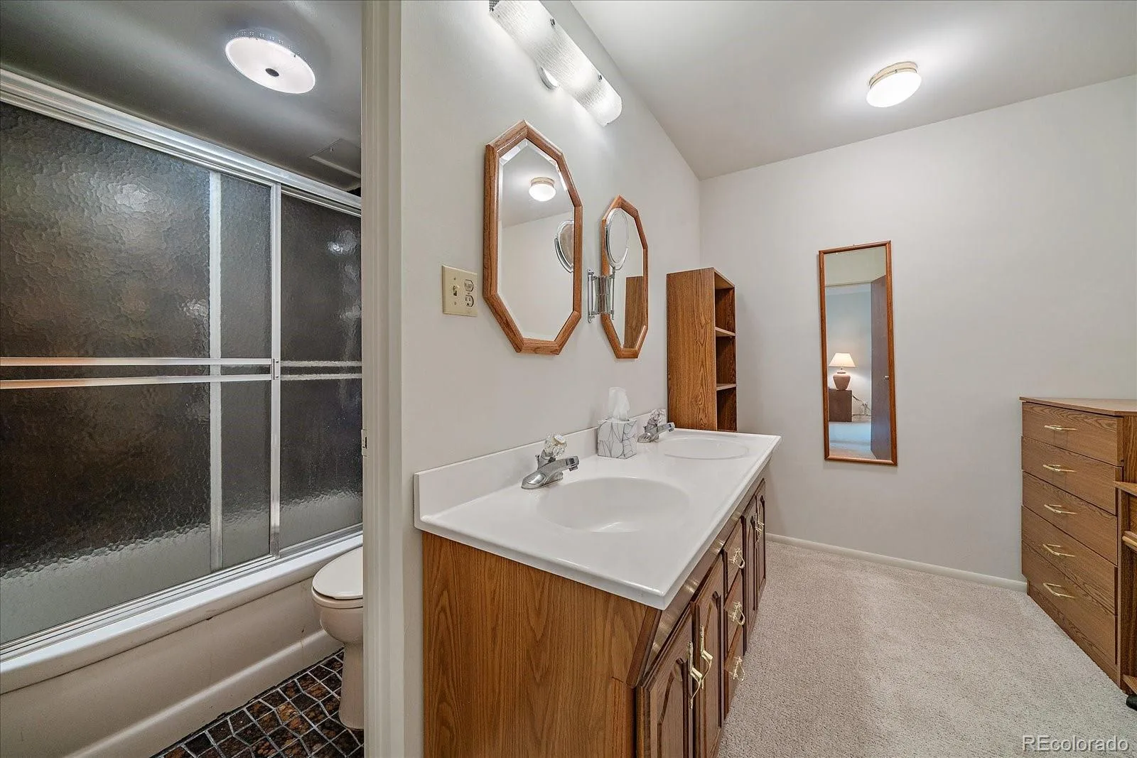 855 Pennsylvania Street #305 Denver CO 80203 MLS #REC4700874 06012026225941 1600 7