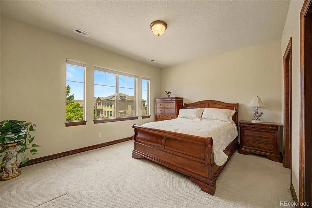 10492 Rivington Court Lone Tree CO 80124 MLS #REC4701649 06302026133411 1200 21