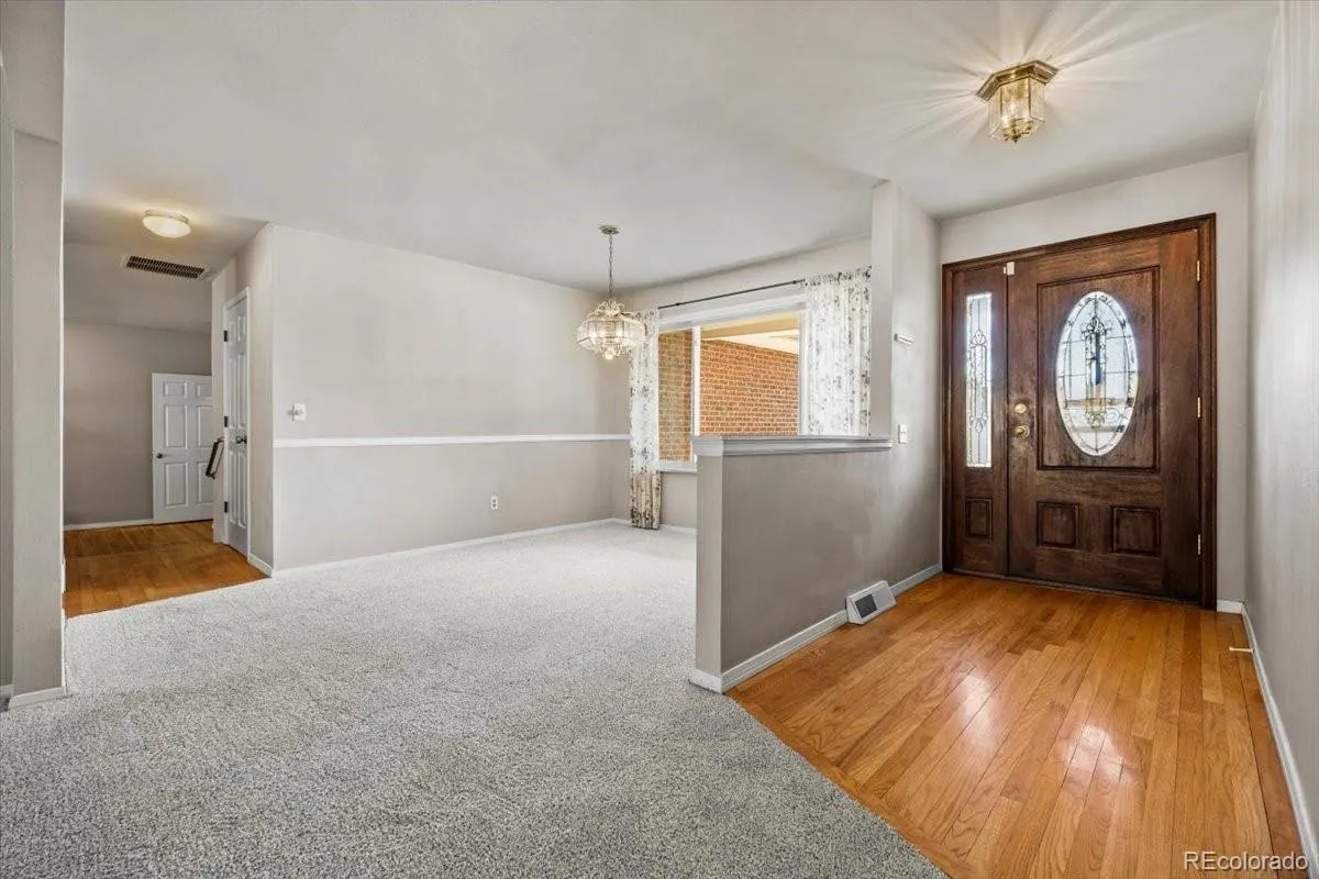 5477 S Cimarron Road Littleton CO 80123 MLS #REC4702585 05142026155242 1200 1
