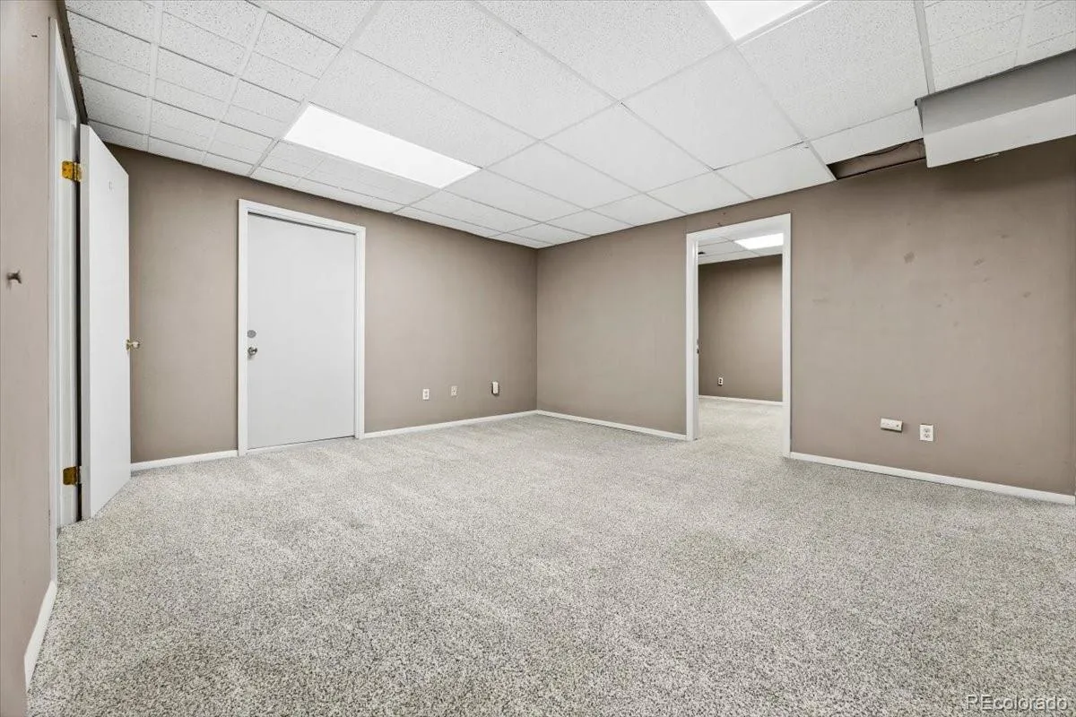 5477 S Cimarron Road Littleton CO 80123 MLS #REC4702585 05142026155242 1200 20