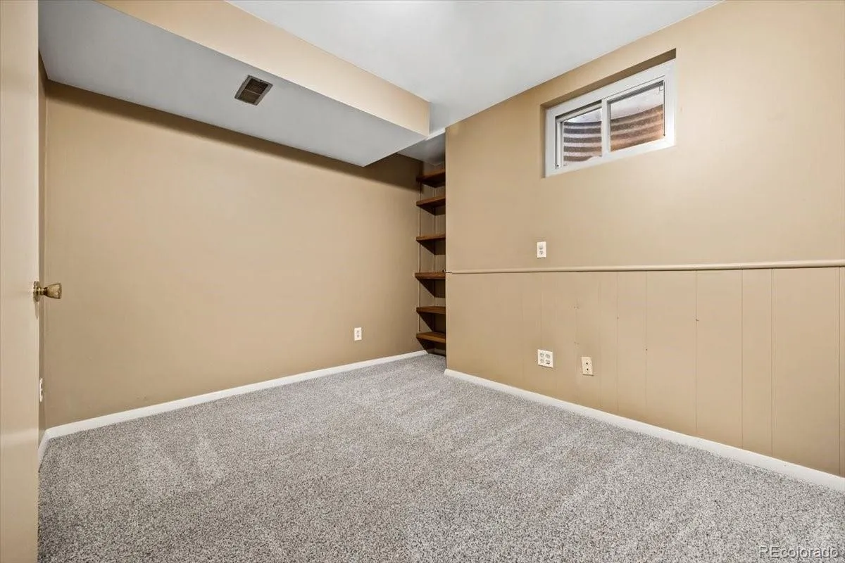 5477 S Cimarron Road Littleton CO 80123 MLS #REC4702585 05142026155242 1200 21