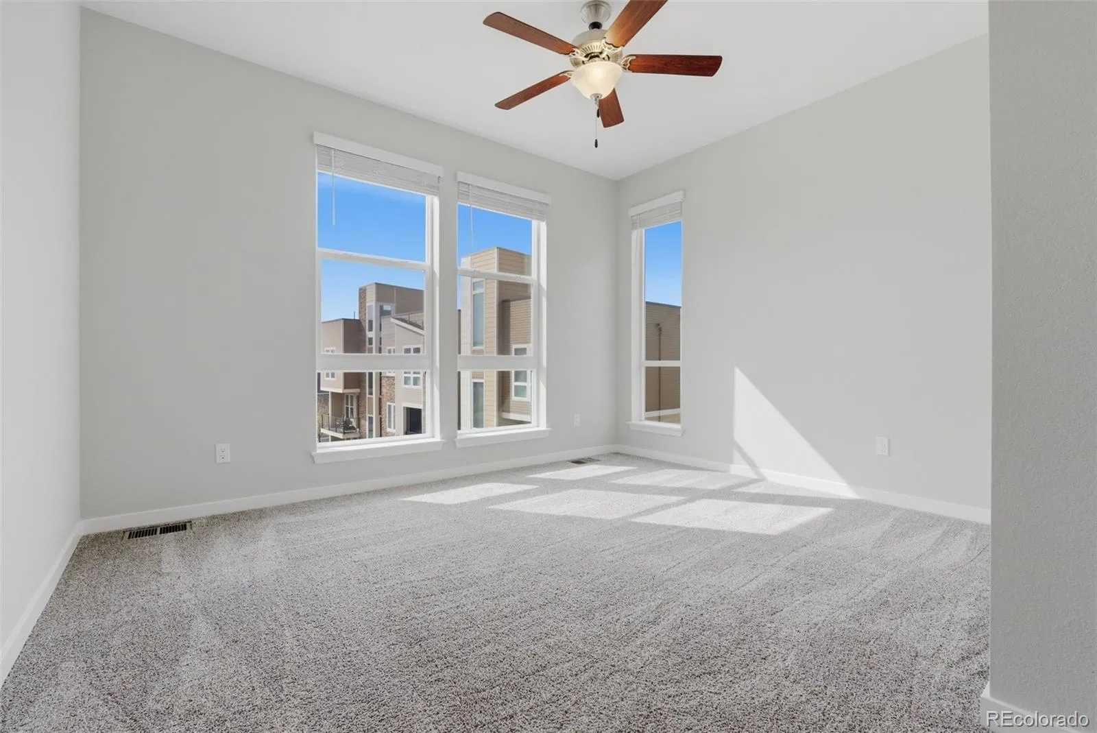 8343 Rivulet Point Highlands Ranch CO 80129 MLS #REC4703281 05142026155246 1600 20
