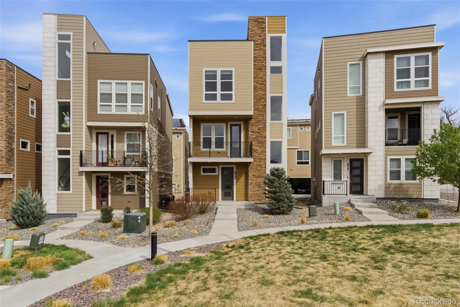 8343 Rivulet Point Highlands Ranch CO 80129 MLS #REC4703281 05142026155246 1600 42