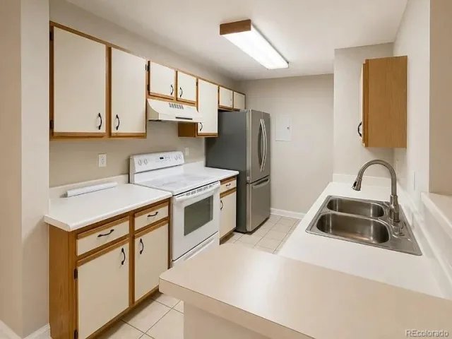 9510 E Florida Avenue #1052 Denver CO 80247 | MLS #REC4704394 08222026044336 640 4