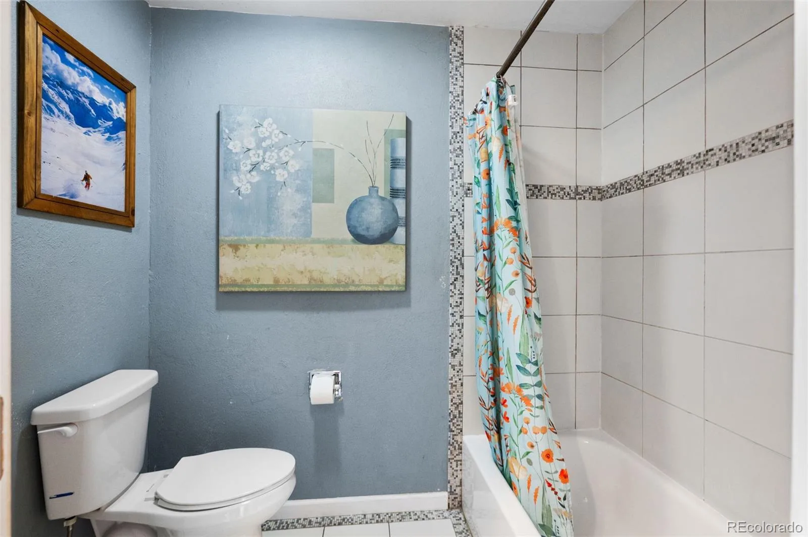 2408 S Victor Street #A Aurora CO 80014 | MLS #REC4705342 08172026193853 1600 23