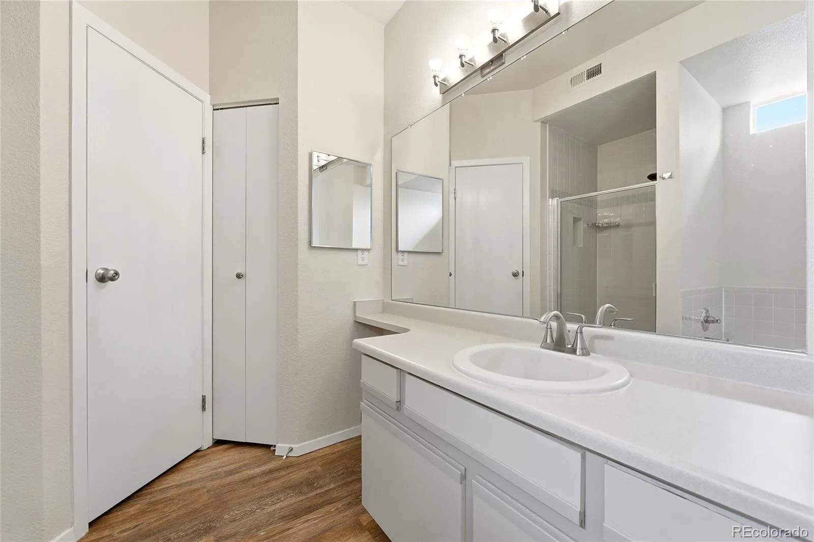 6001 S Yosemite Street #E101 Greenwood Village CO 80111 MLS #REC4706798 06012026190725 1600 22