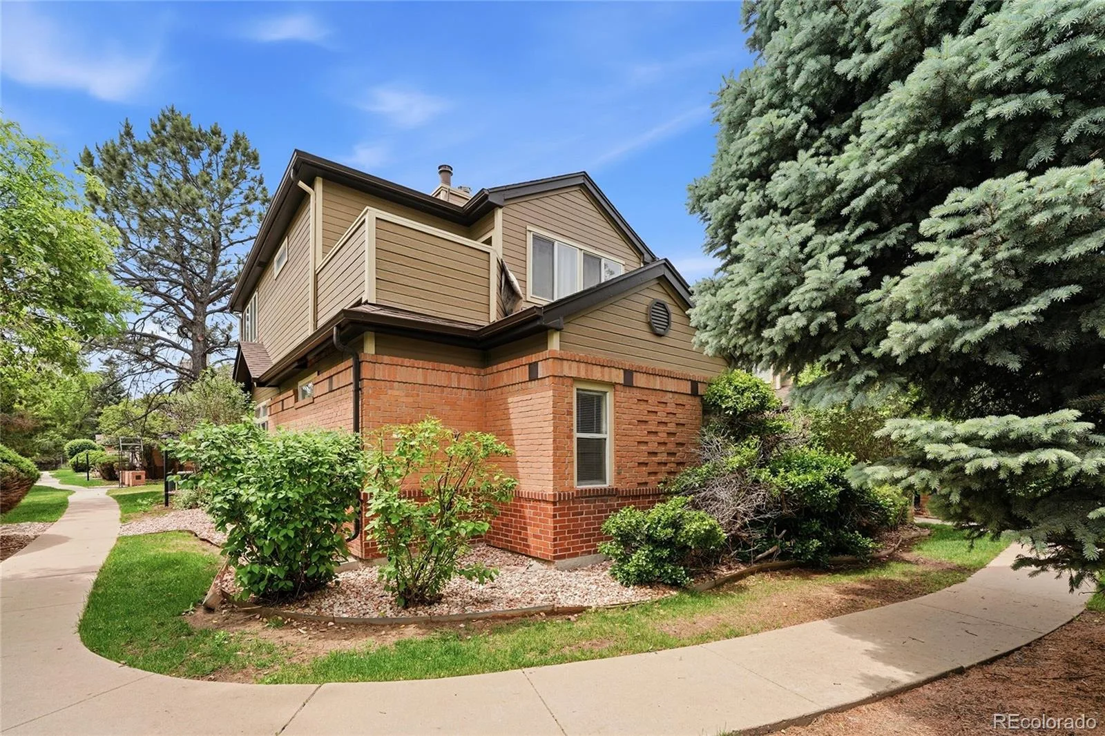 6001 S Yosemite Street #E101 Greenwood Village CO 80111 MLS #REC4706798 06012026190725 1600 3