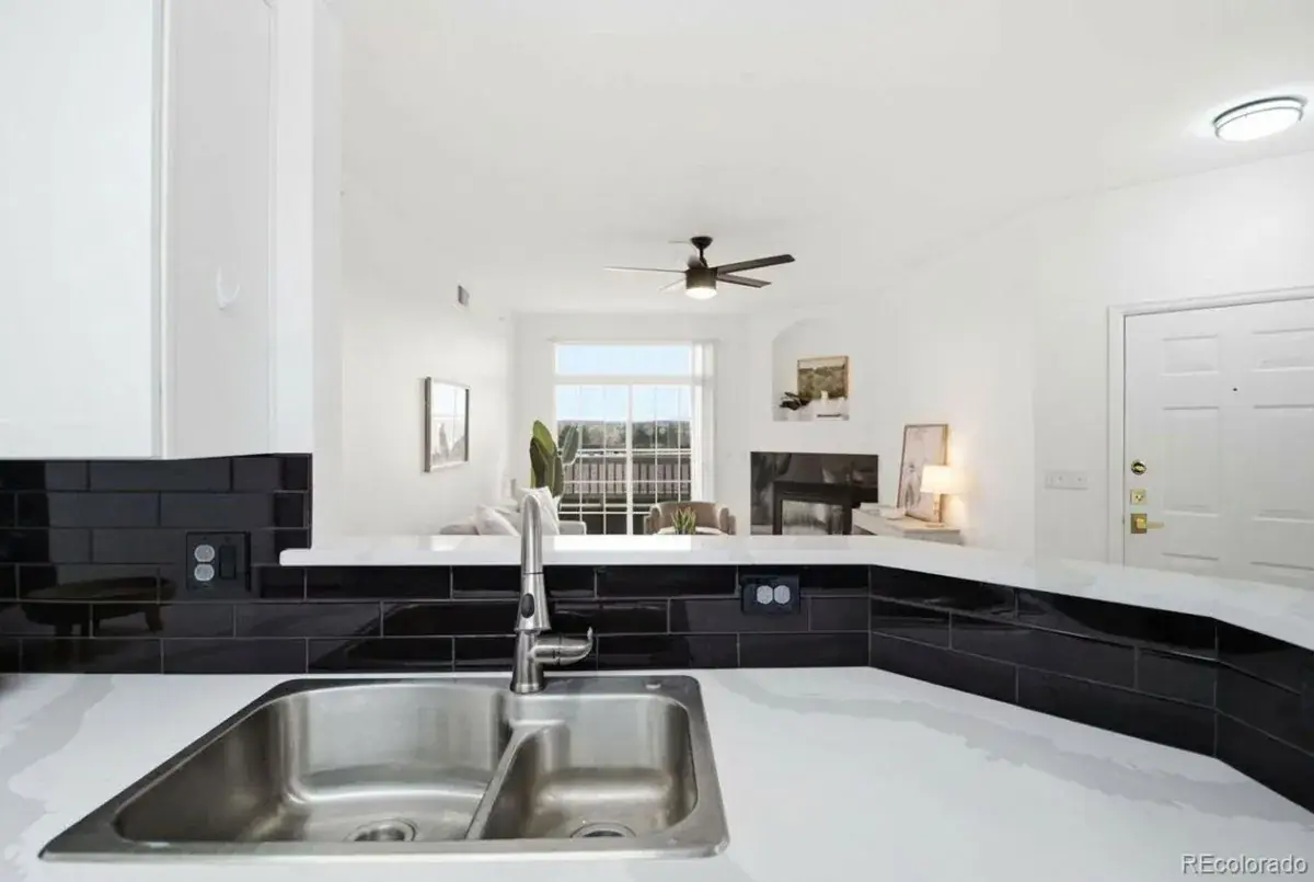 7440 S Blackhawk Street #204 #11 Englewood CO 80112 MLS #REC4706995 03042026025802 1200 8