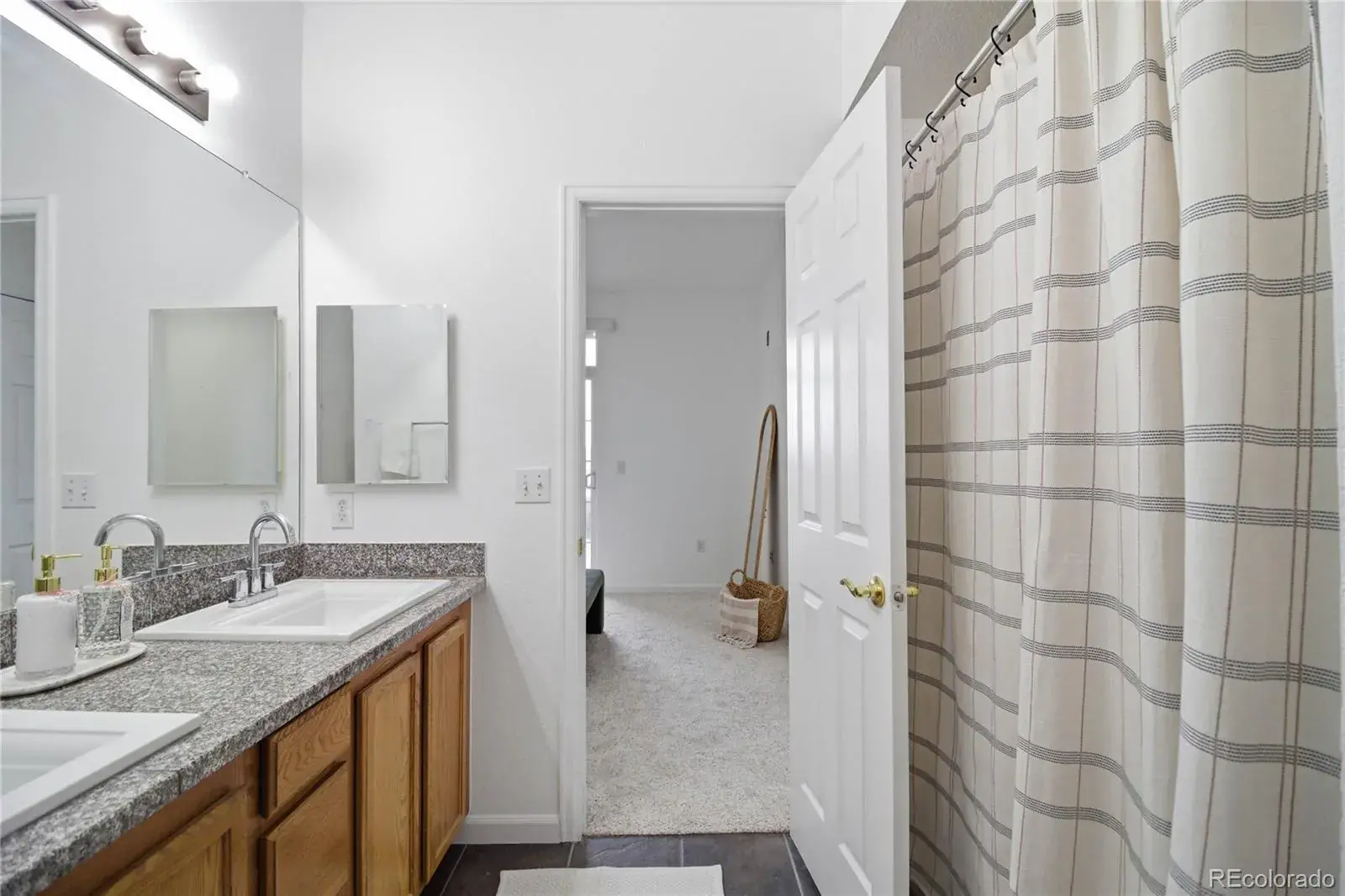 7440 S Blackhawk Street #204 #11 Englewood CO 80112 MLS #REC4706995 03042026025802 1600 23