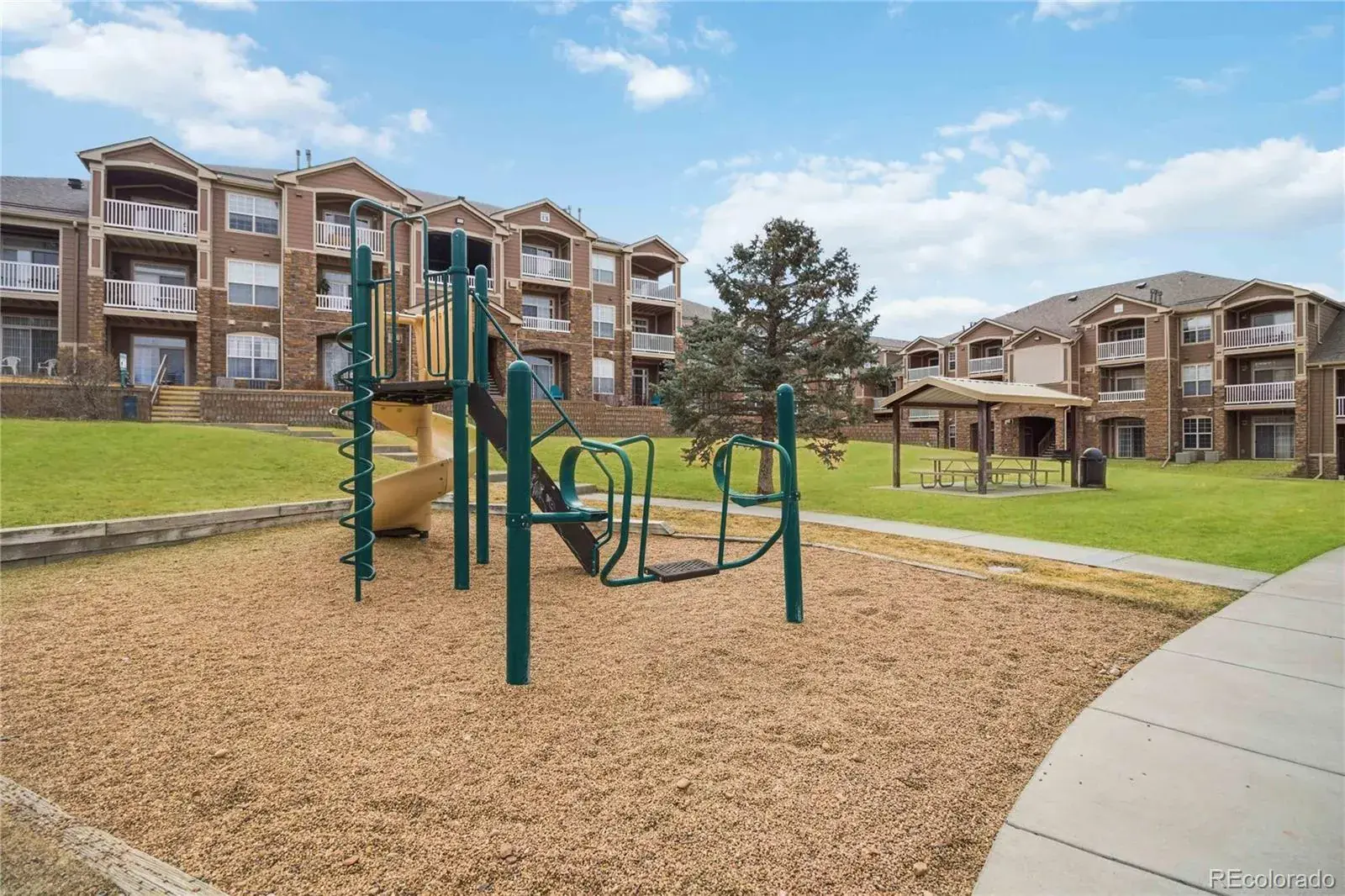 7440 S Blackhawk Street #204 #11 Englewood CO 80112 MLS #REC4706995 03042026025802 1600 32