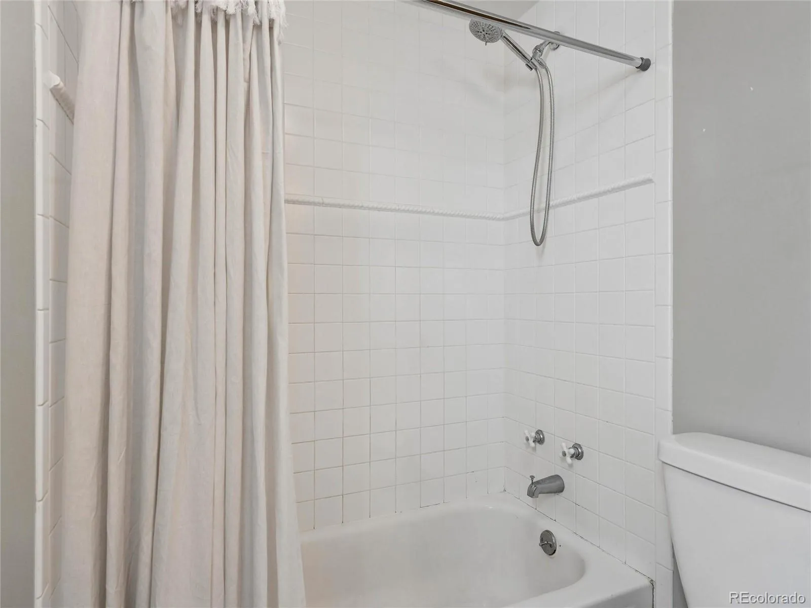 04182026022325 1600 18