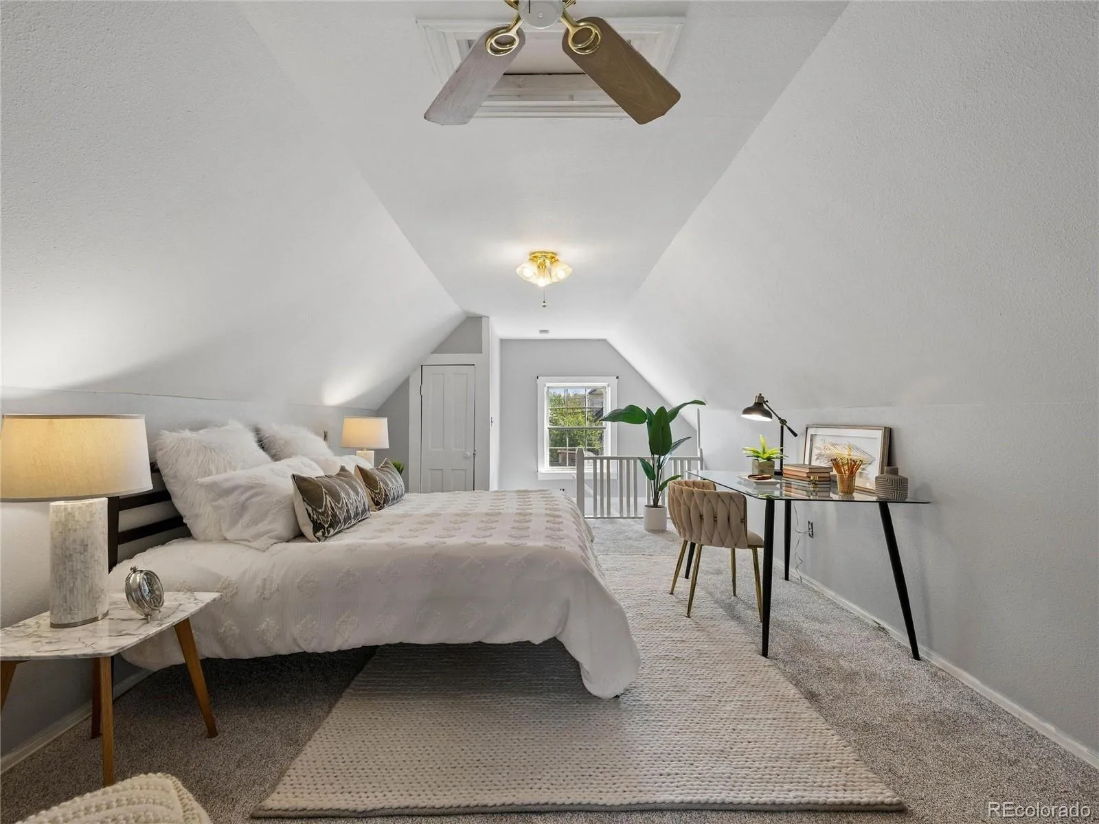 04182026022325 1600 22