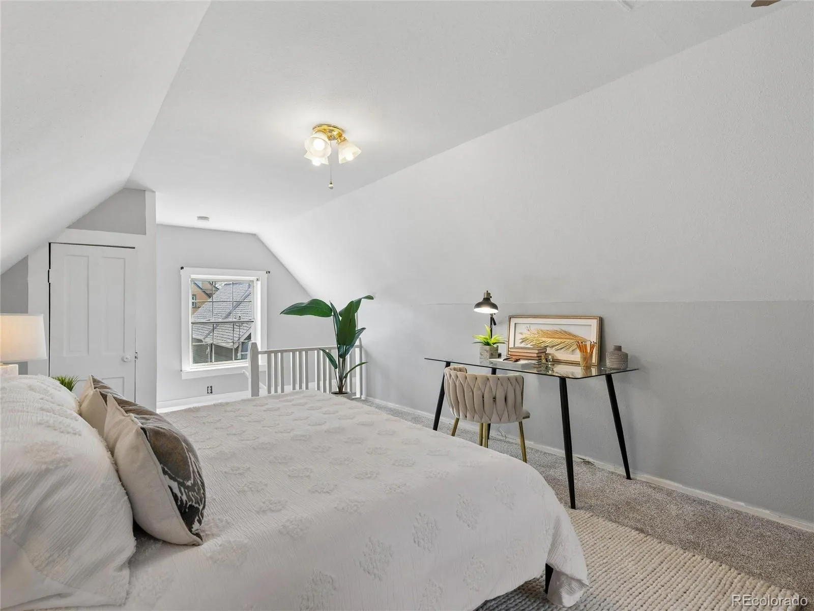 04182026022325 1600 23