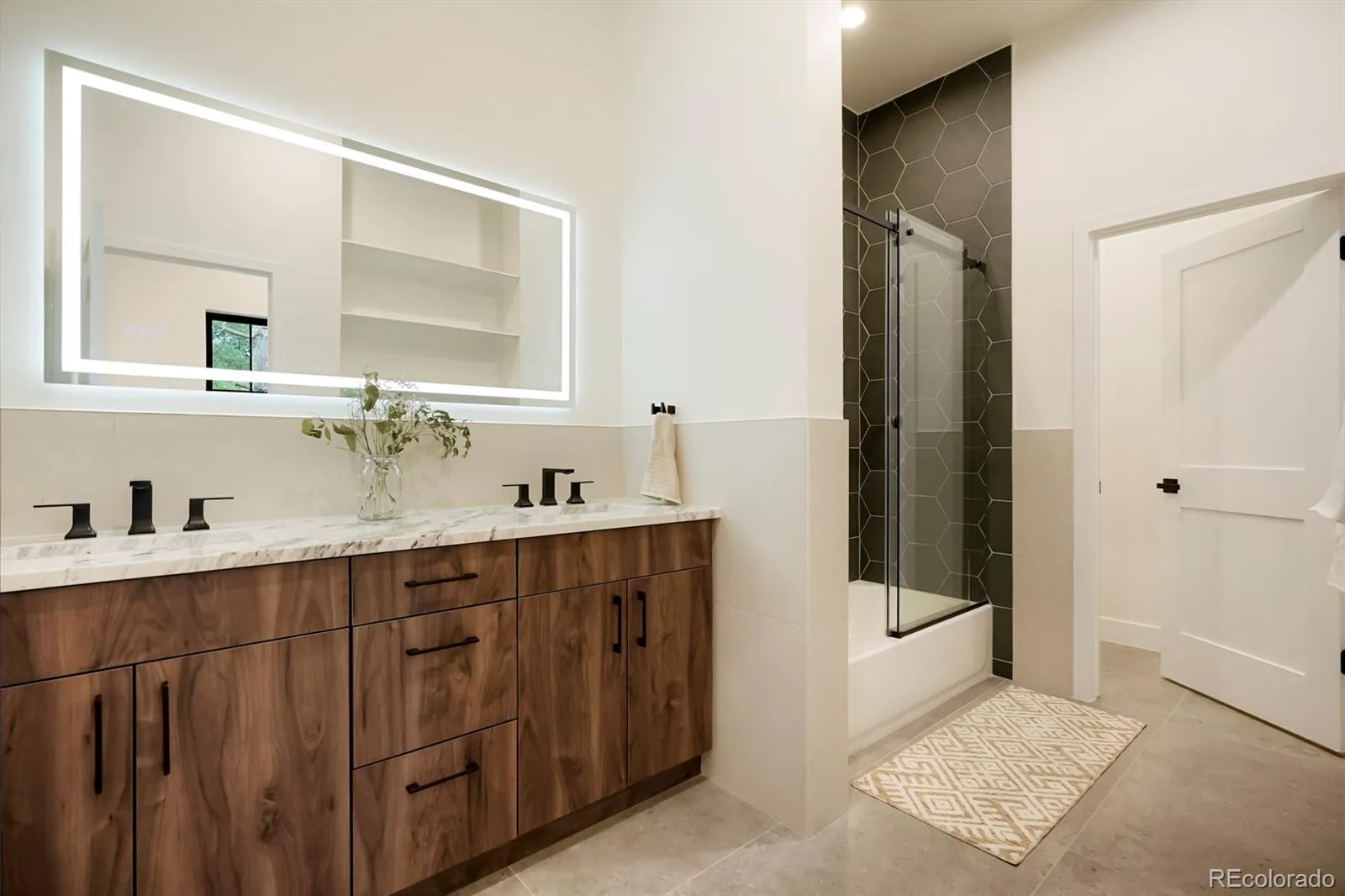 784 Locust Street Denver CO 80220 MLS #REC4708703 05222026220845 1600 28