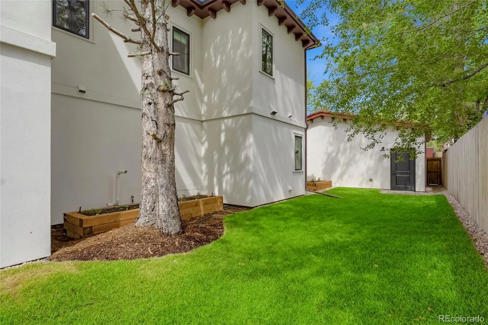 784 Locust Street Denver CO 80220 MLS #REC4708703 05222026220845 1600 33