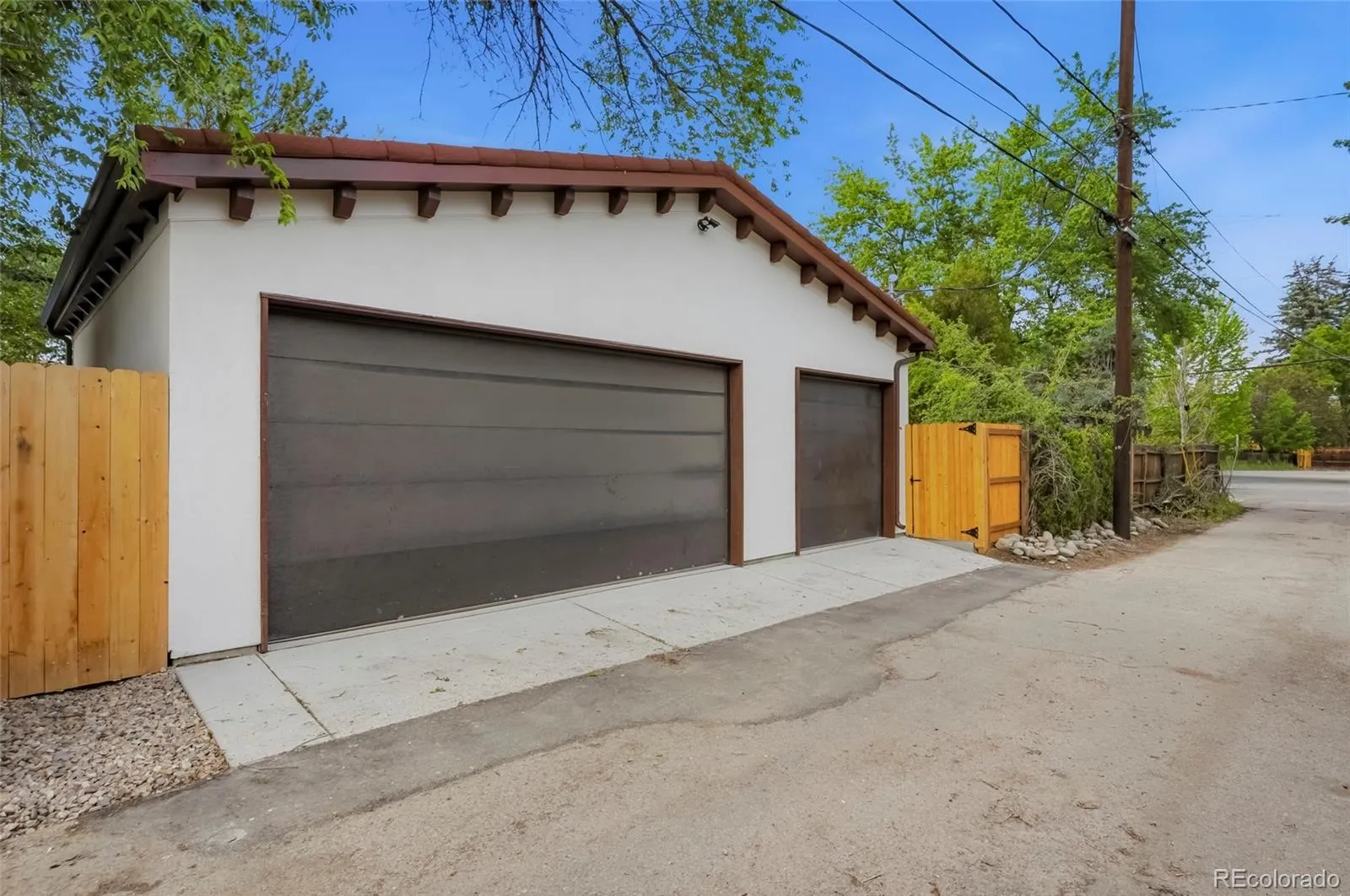 784 Locust Street Denver CO 80220 MLS #REC4708703 05222026220845 1600 35