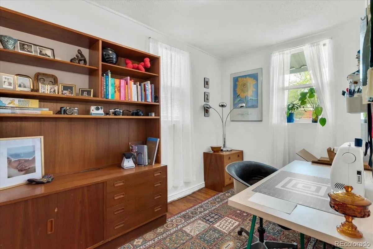 04042026182307 1200 16