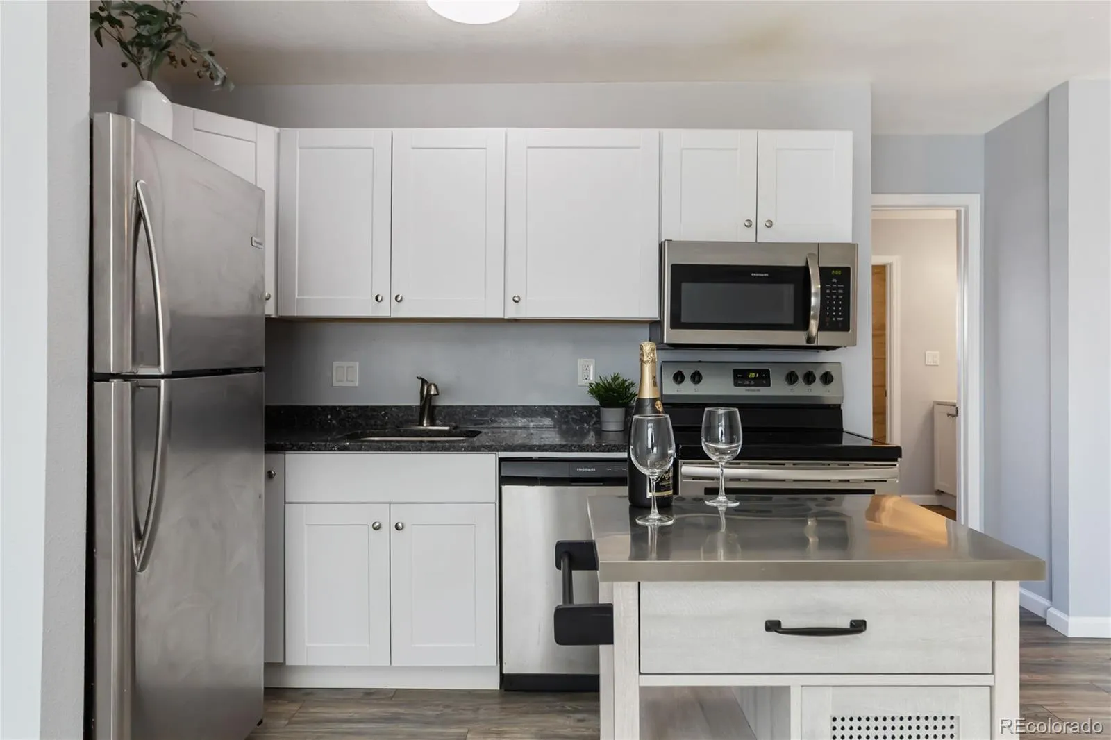 5995 E Iliff Avenue #117 Denver CO 80222 MLS #REC4710400 04292026182540 1600 6