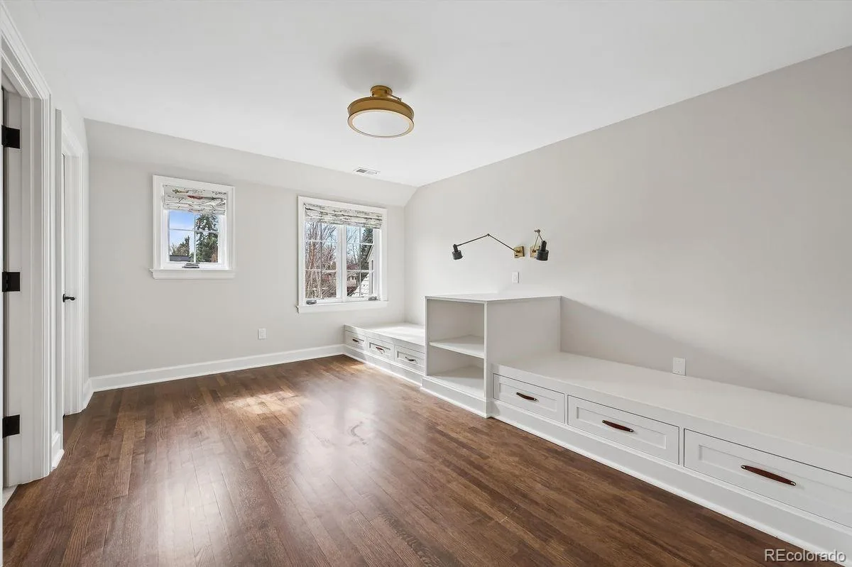 2020 E 4th Avenue Denver CO 80206 MLS #REC4710633 06102026201421 1200 28