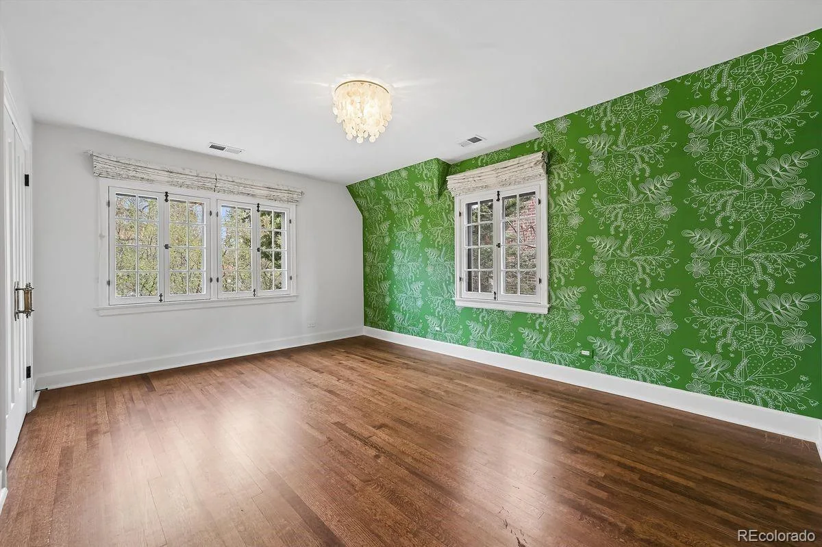 2020 E 4th Avenue Denver CO 80206 MLS #REC4710633 06102026201421 1200 31
