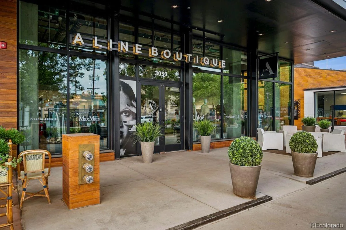 2020 E 4th Avenue Denver CO 80206 MLS #REC4710633 06102026201421 1200 39