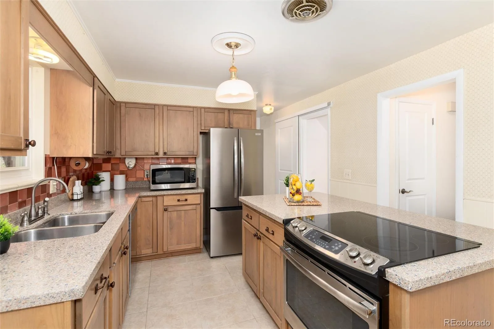 7373 S Tamarac Street Centennial CO 80112 MLS #REC4712785 06082026202956 1600 13
