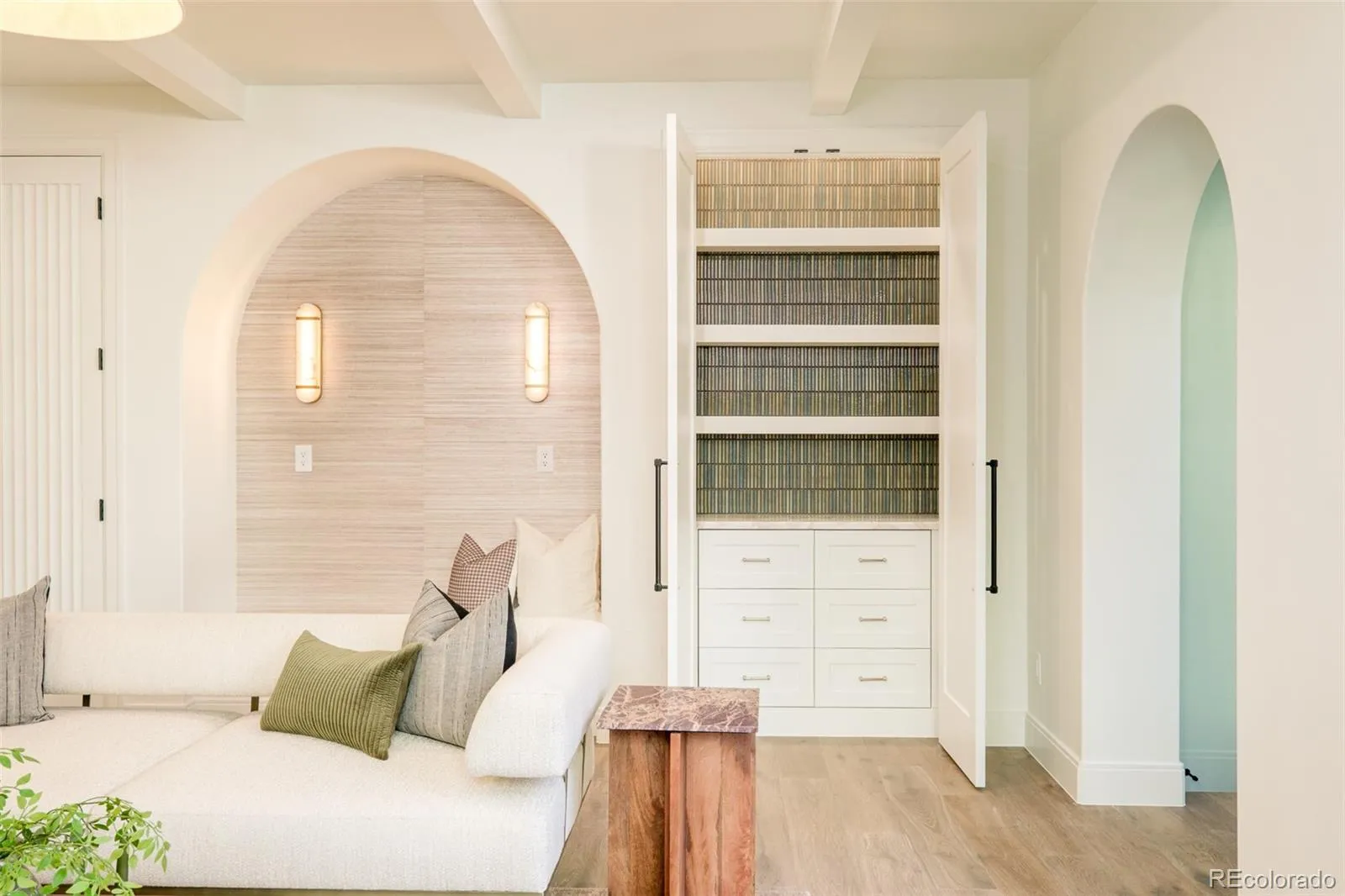 04172026213644 1600 12