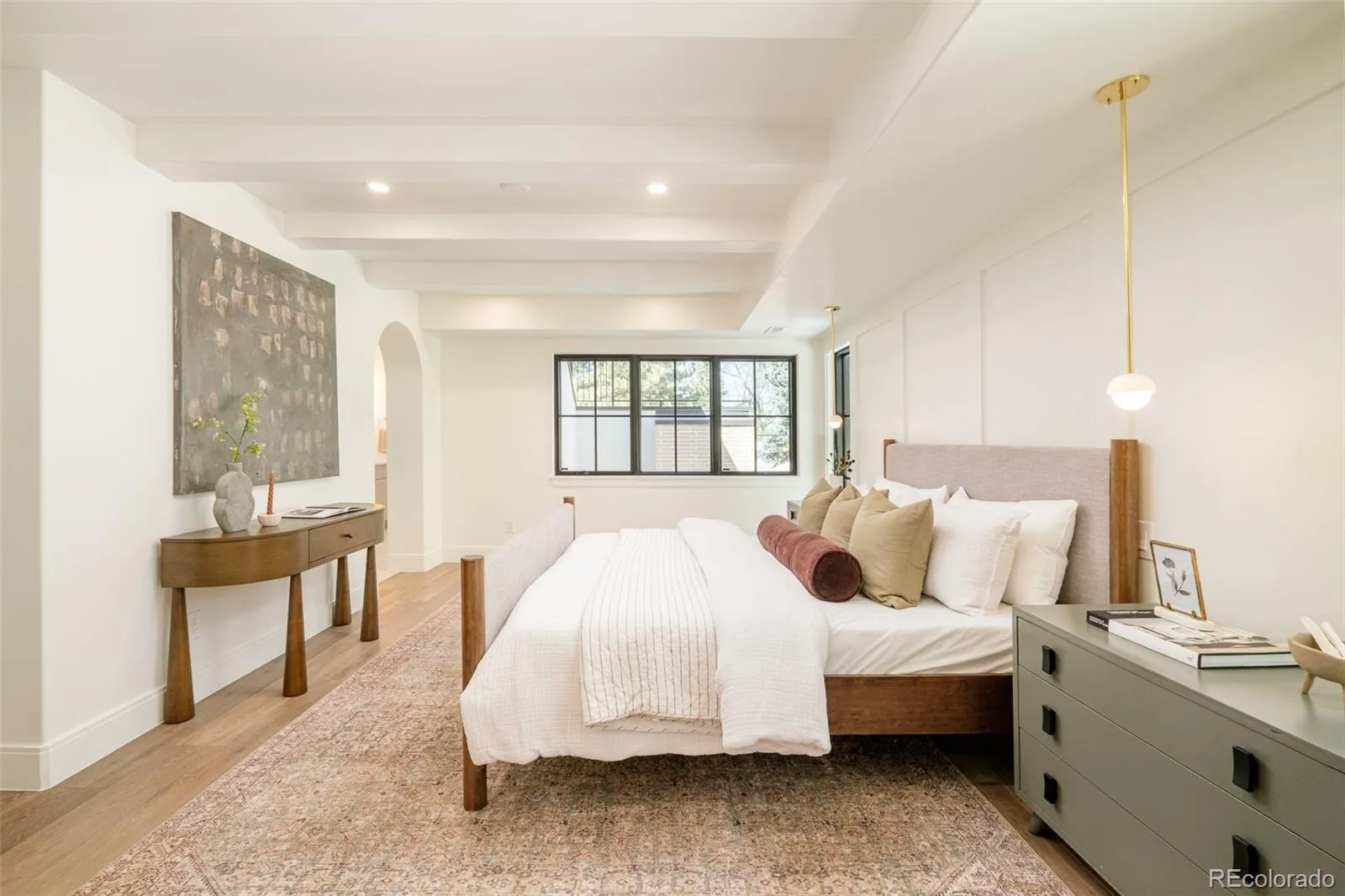 04172026213644 1600 19