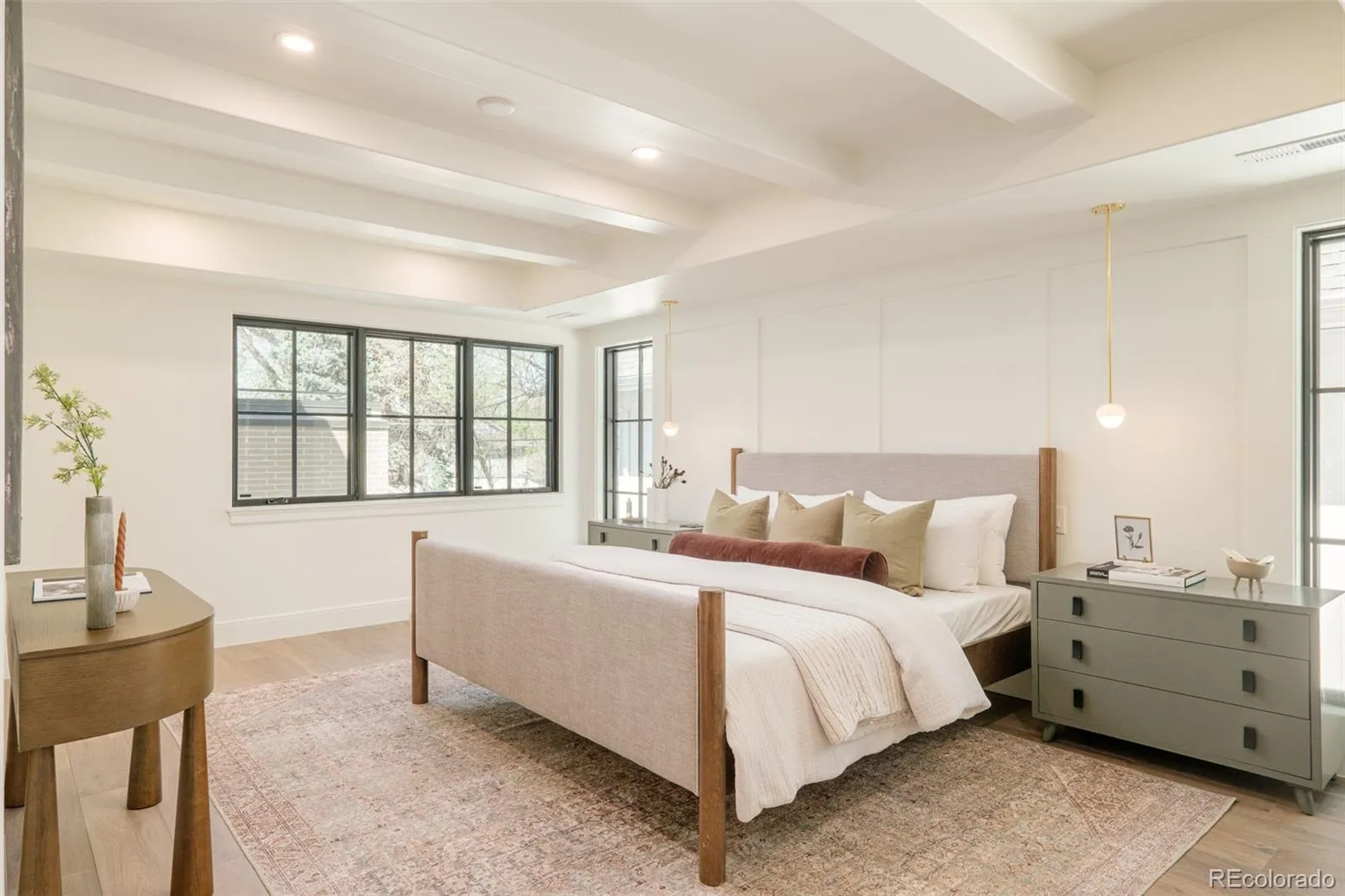 04172026213644 1600 25