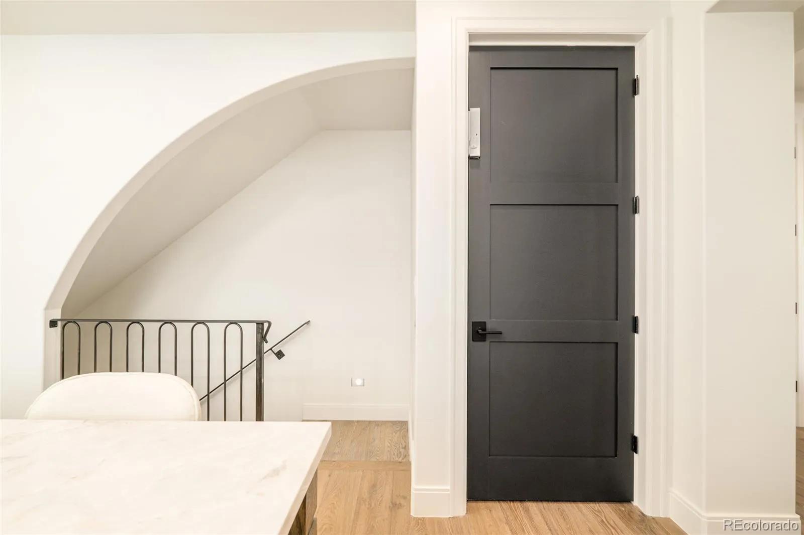 04172026213644 1600 37