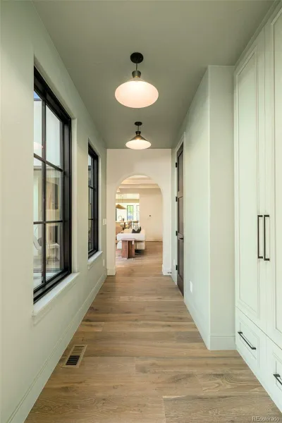 04172026213644 800 15