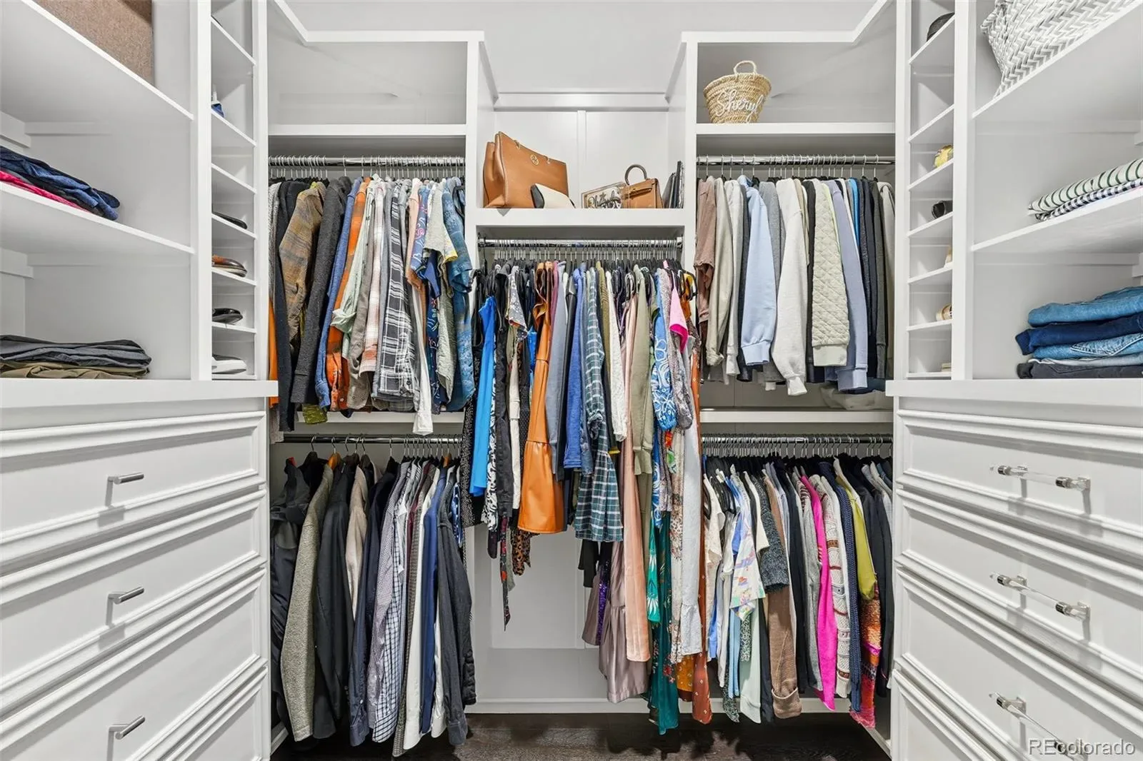 03122026032002 1600 25