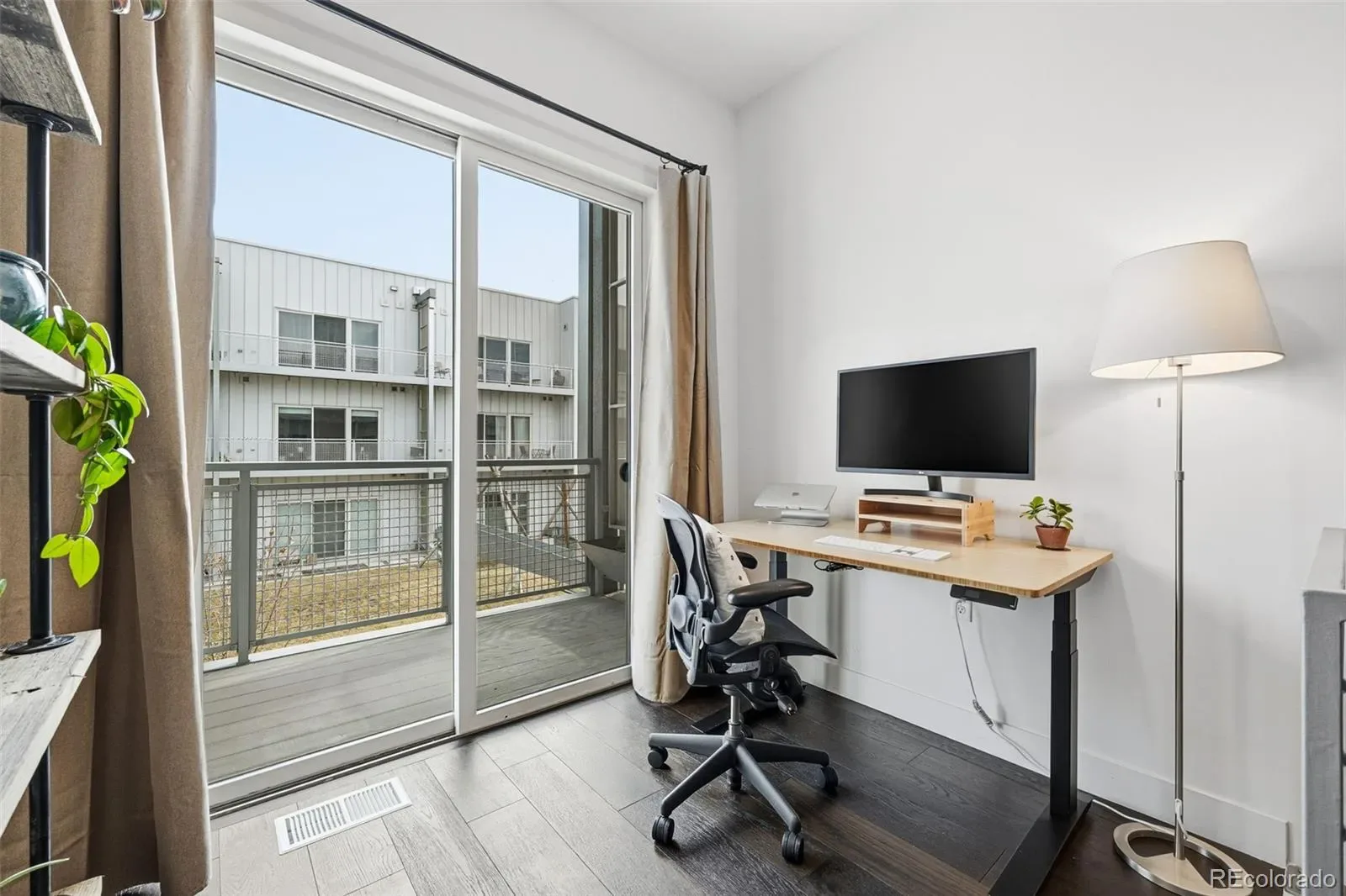 03122026032002 1600 26