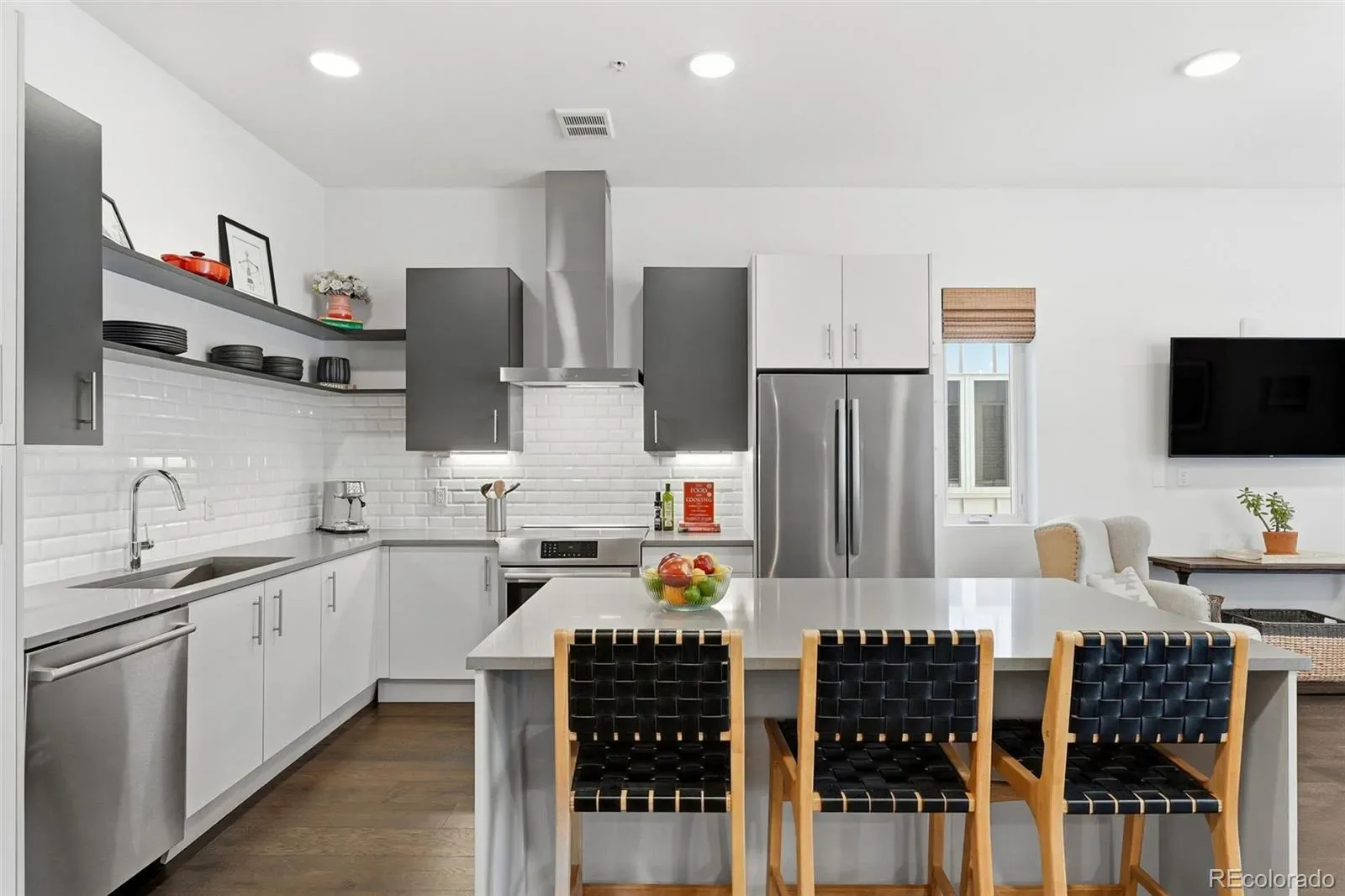 03122026032002 1600 7