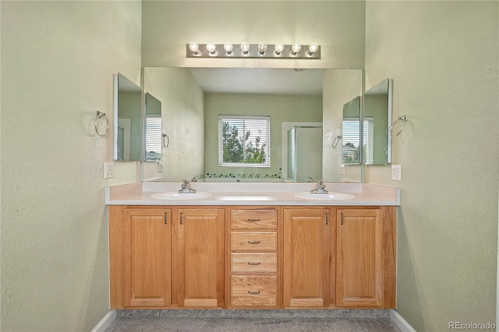 23394 E Heritage Parkway Aurora CO 80016 | MLS #REC4716473 10052026171853 1600 19