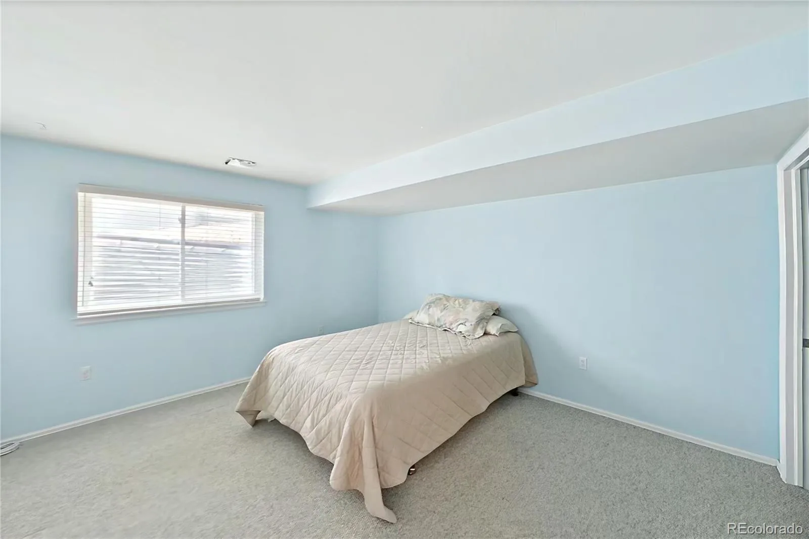 23394 E Heritage Parkway Aurora CO 80016 | MLS #REC4716473 10052026171853 1600 31