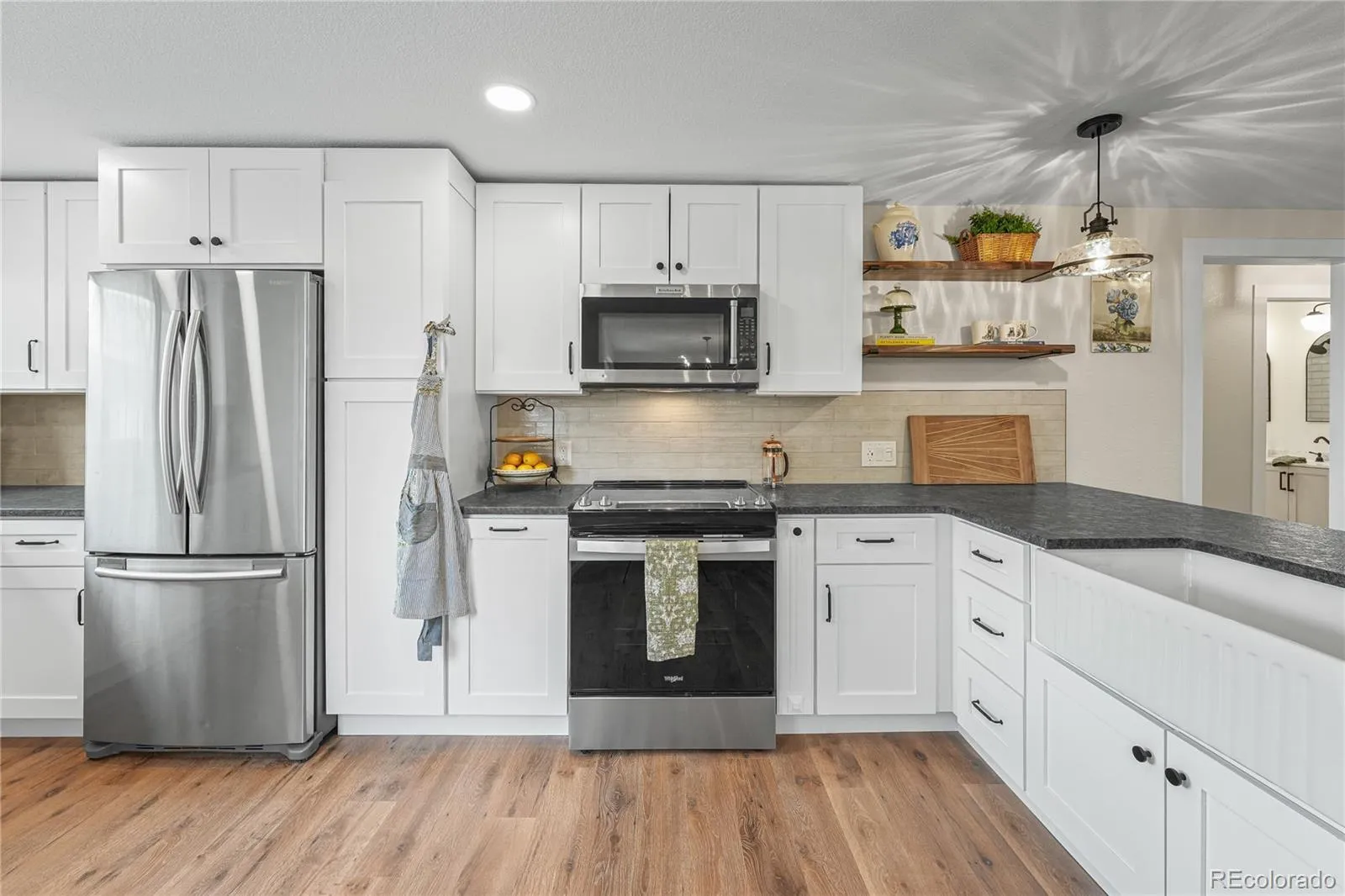 04032026192051 1600 11