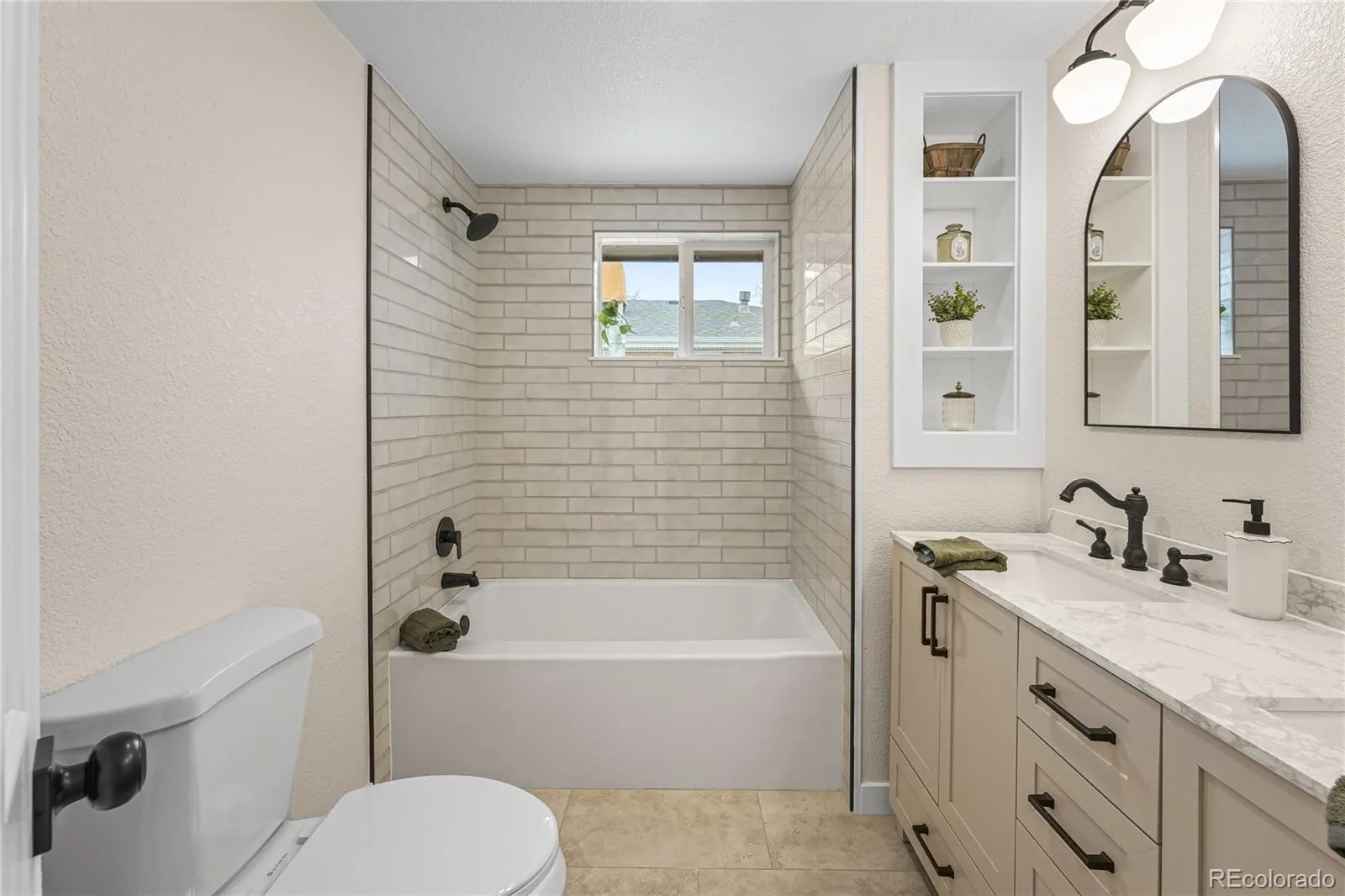 04032026192051 1600 28