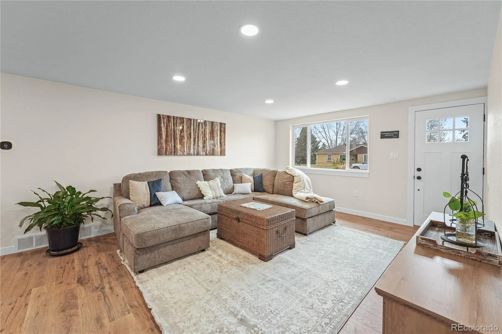 04032026192051 1600 3