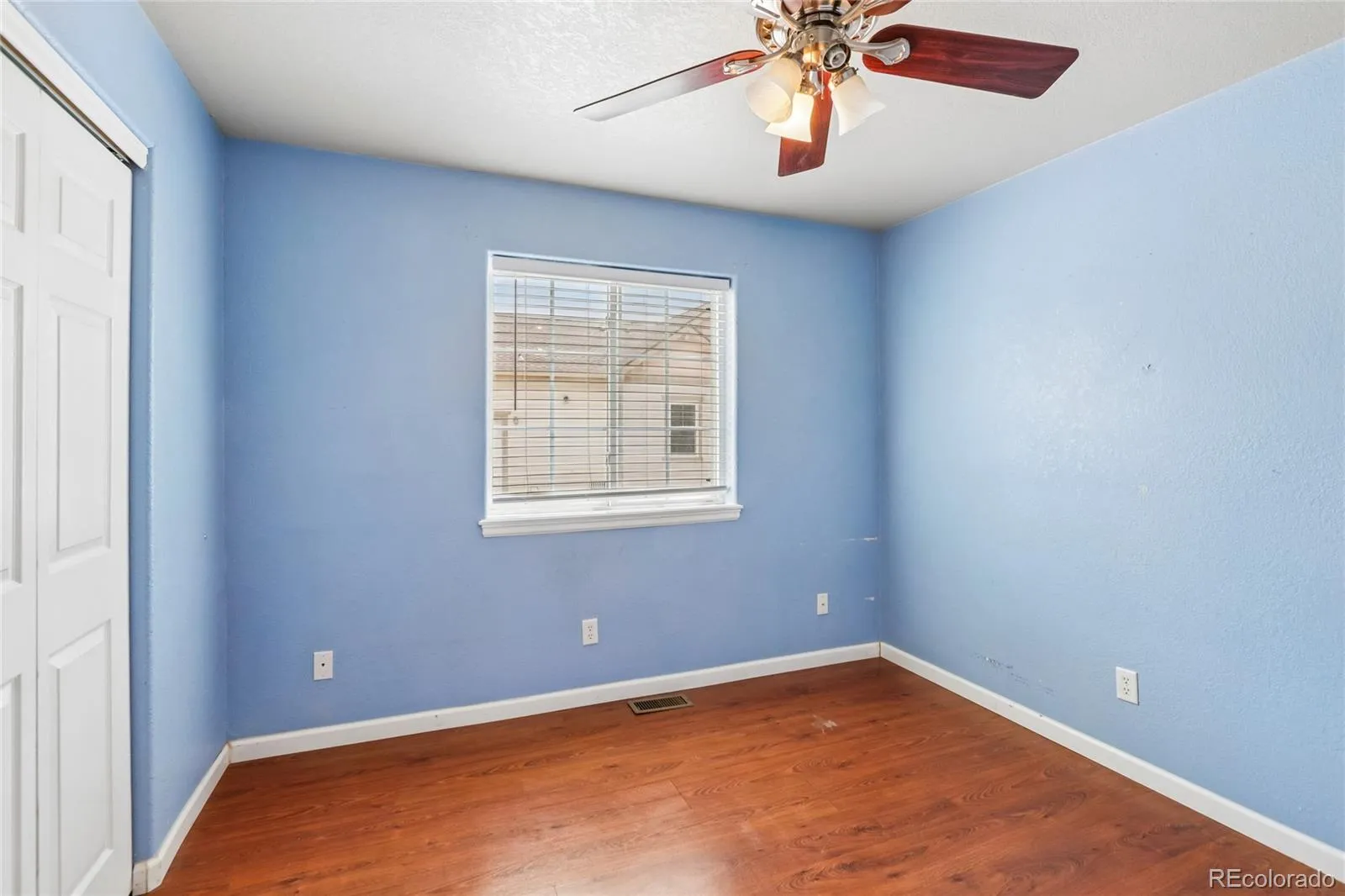 1322 Carriage Drive Longmont CO 80501 MLS #REC4718069 05022026060004 1600 13