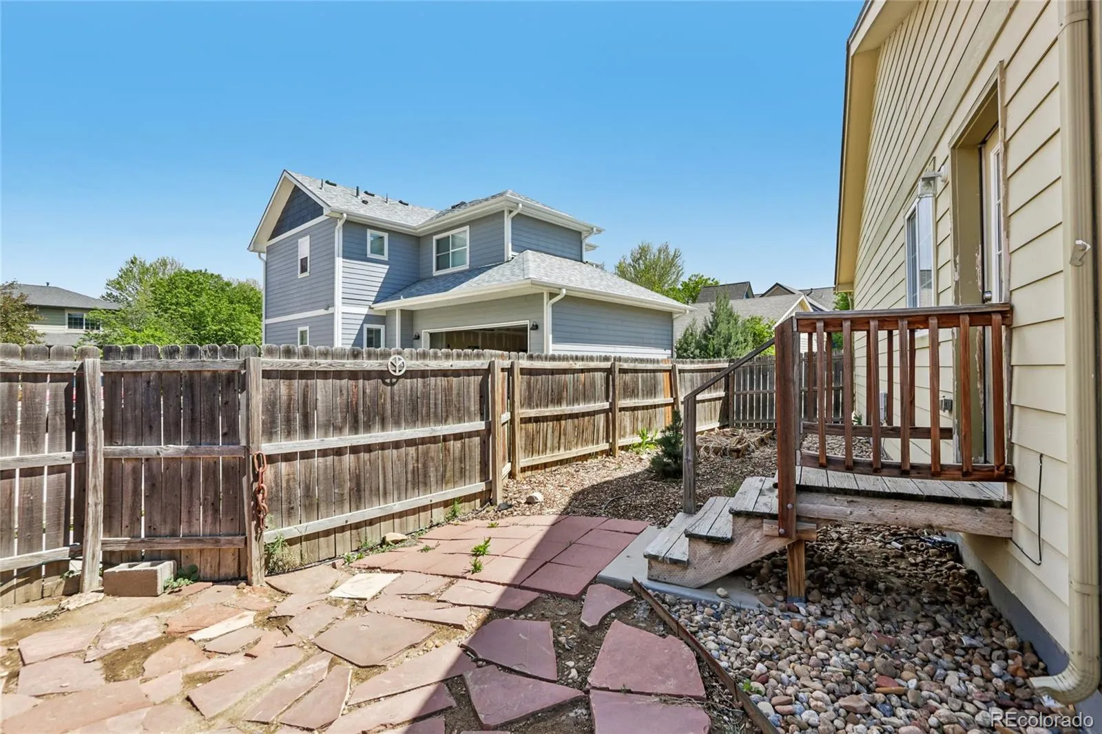 1322 Carriage Drive Longmont CO 80501 MLS #REC4718069 05022026060004 1600 21
