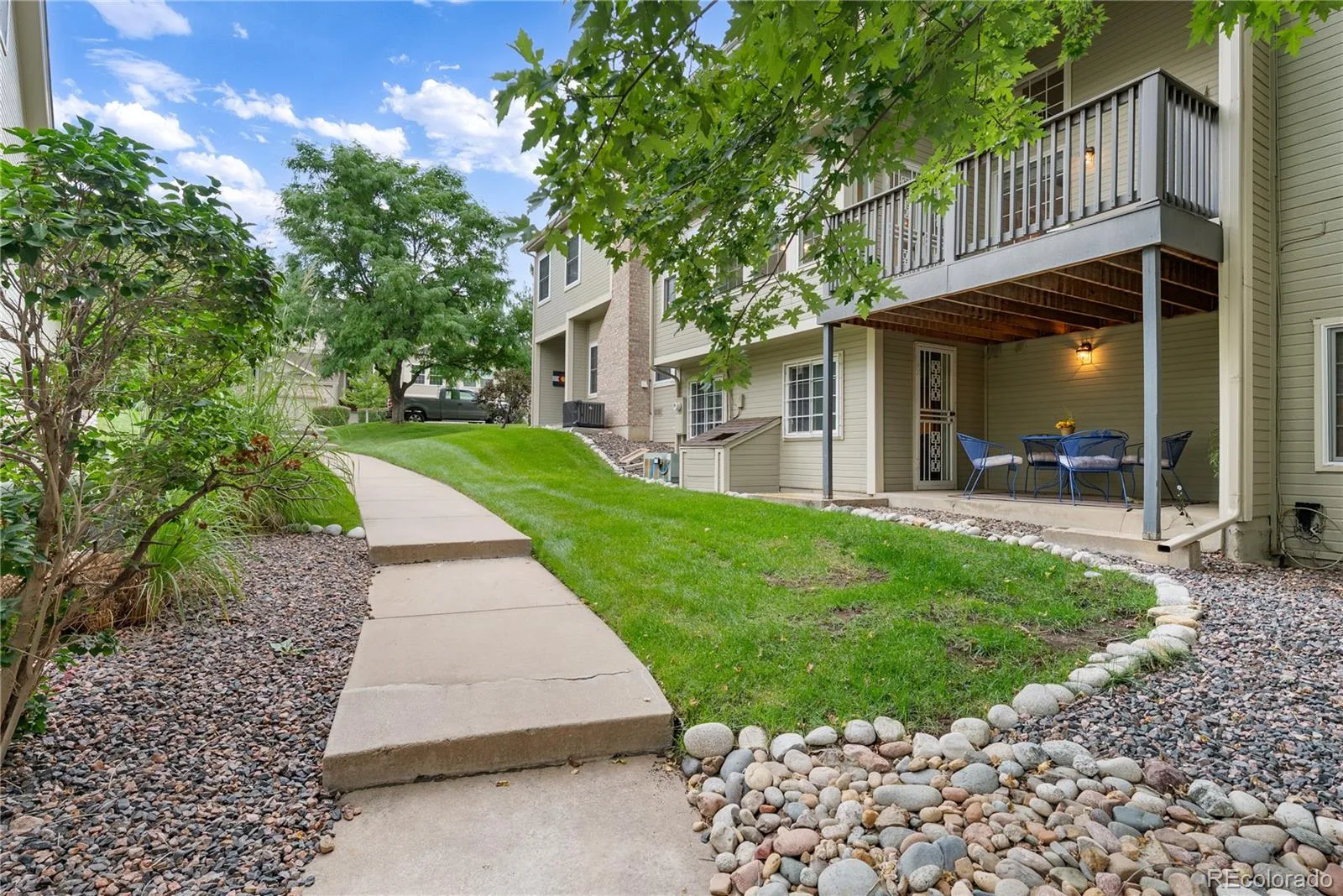 1576 E Nichols Circle Centennial CO 80122 | MLS #REC4720870 08202026201930 1600 33
