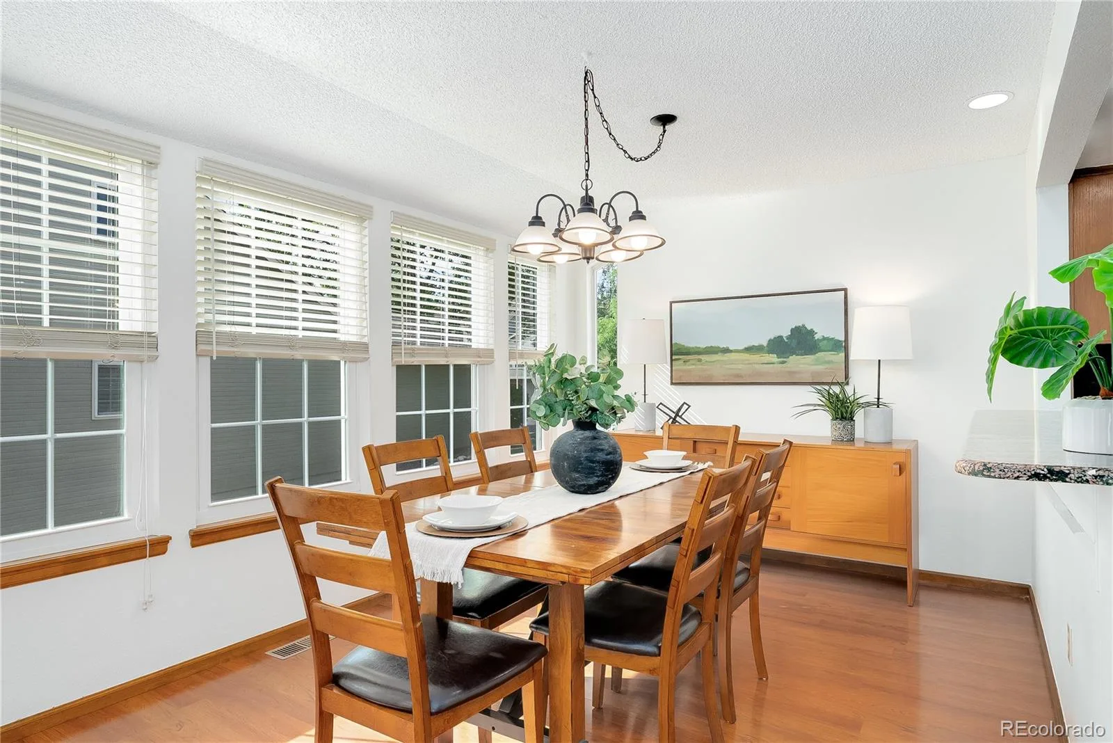 1576 E Nichols Circle Centennial CO 80122 | MLS #REC4720870 08202026201930 1600 9
