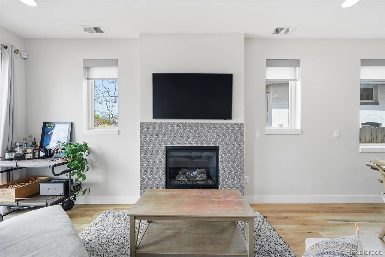 04102026135136 1600 11