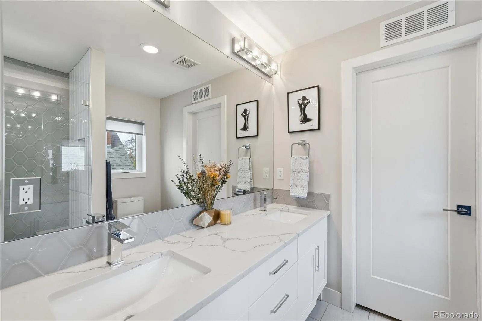 04102026135136 1600 21