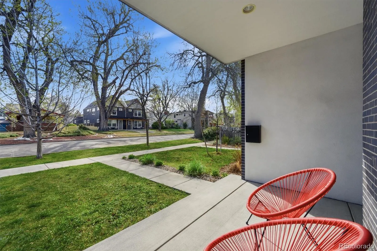 04102026135136 1600 3